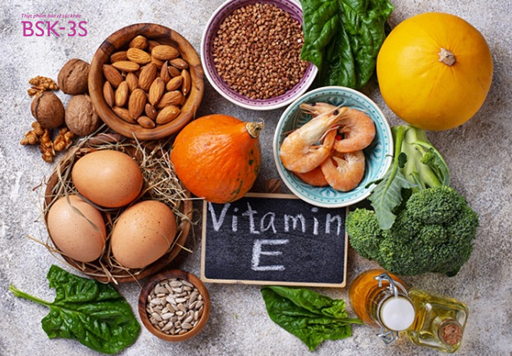 Vitamin E giảm khô hạn cho chị em phụ nữ