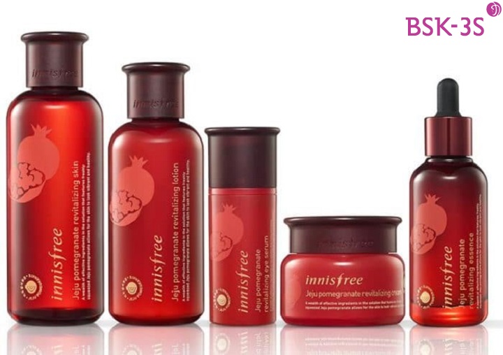 Bộ dưỡng da lựu đỏ Innisfree Jeju Pomegranate Revitalizing