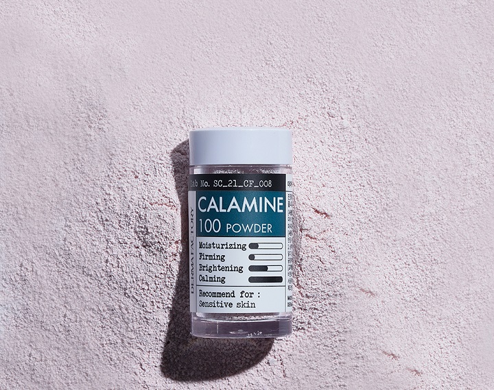 Bột calamine hay còn gọi là sữa dưỡng Calamine, một loại bột dùng để làm trắng da rất hiệu quả