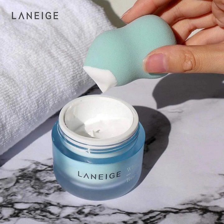 Kem hiệu chỉnh nâng tông làm trắng da Laneige White Dew Tone-Up Cream